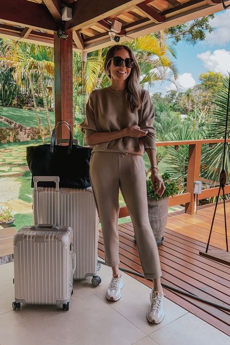 Traveling comfortable and stylish 👌🏻 ✈️ this set is ultra comfortable and stretchy.
Perfect for traveling 
Runs true to size. Wearing s size small 
Use code : ALINEXSPANX for 10% off and free shipping 


#LTKstyletip #LTKtravel #LTKunder100