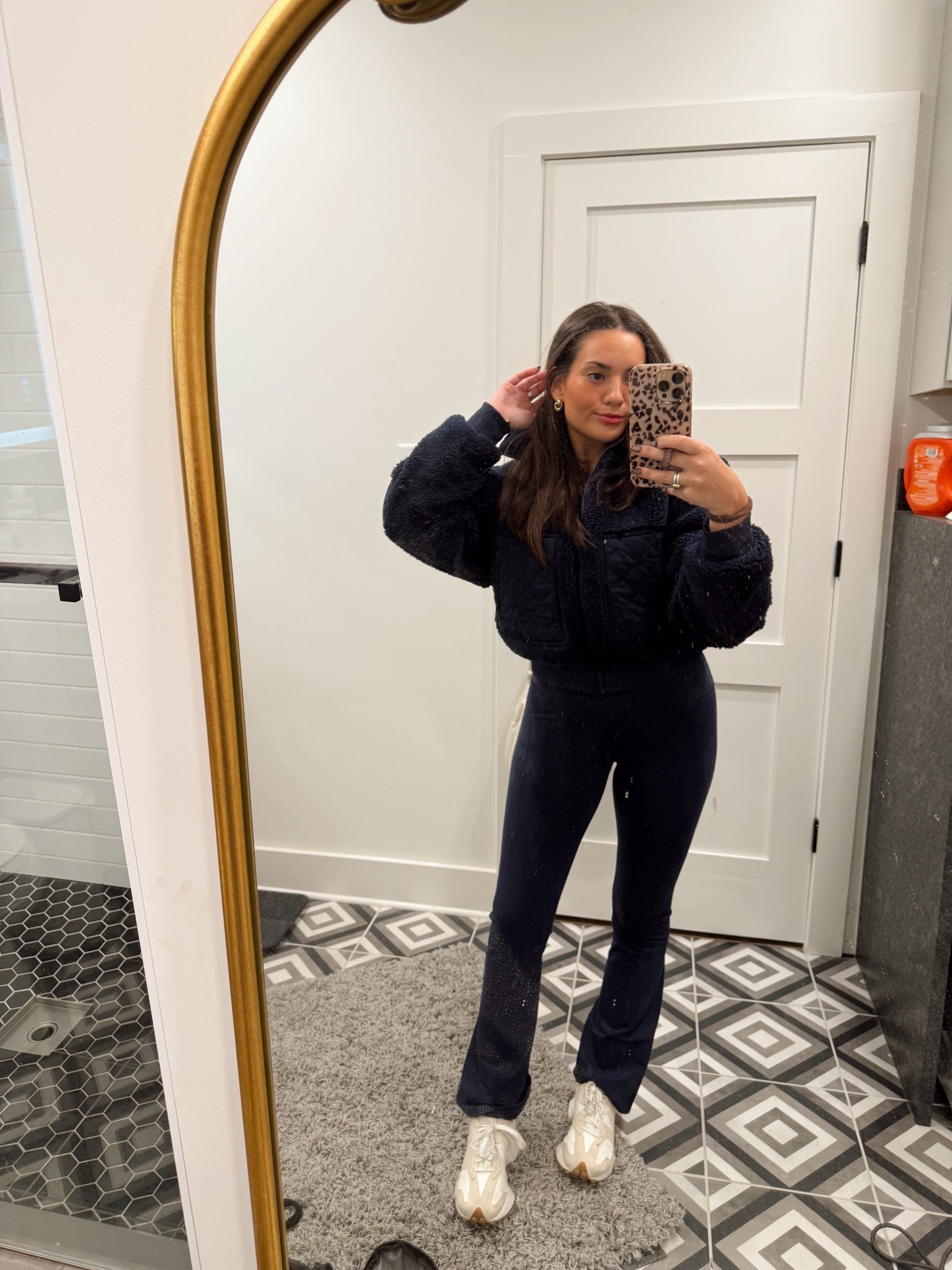 I have never been a navy girl until now! I am LOVINGGG all the navy! (besides scrubs LOL) But ALO 30% OFF TODAY!!!! 
alo, alo yoga, sale, athleisure, comfy fit, alo sale 

#LTKCyberWeek #LTKStyleTip #LTKootd