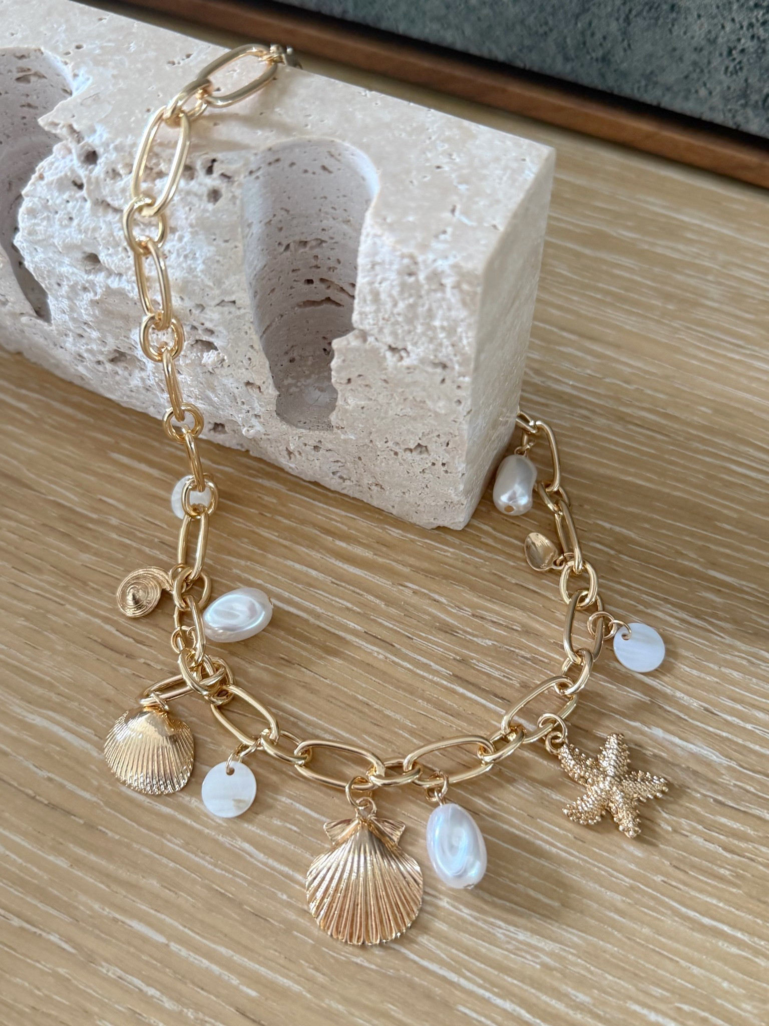The prettiest little necklace for summer ☀️And under $10!!! 


Shell necklace, summer accessories, vacay essentials, summer style, coastal charm necklace, gold necklace 


#walmart #walmartfinds 

#LTKSeasonal #LTKTravel #LTKSwim