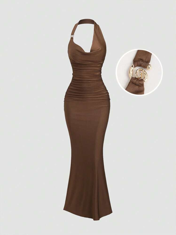 Sweetra Sexy Spaghetti Strap Solid Color Slim Fit Vintage Style High Quality Belted Dress For Women | SHEIN