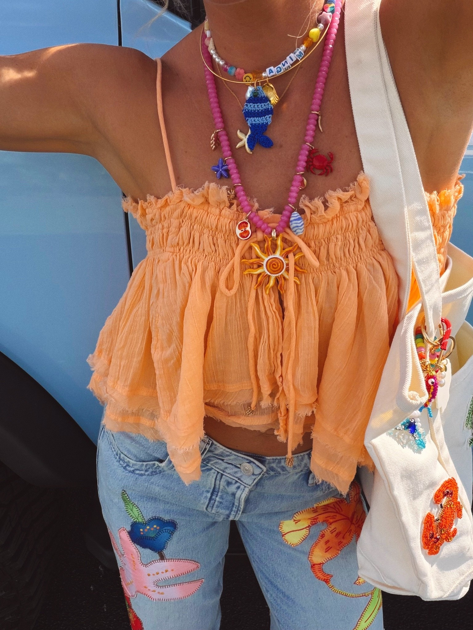 ootd details 🌺🩷🐠 my tote is BySena (unlikable) I linked similar!

#LTKootd #LTKdayinmylife #LTKSeasonal