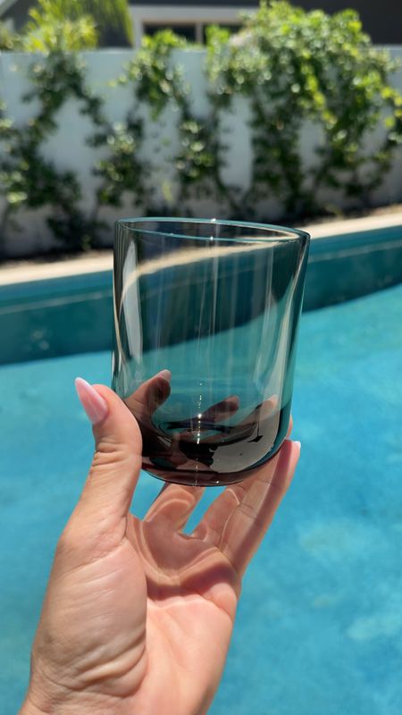 Acrylic tumblers from Amazon! 

Poolside drinks /shatterproof glassware/acrylic glassware

#LTKSeasonal #LTKHome