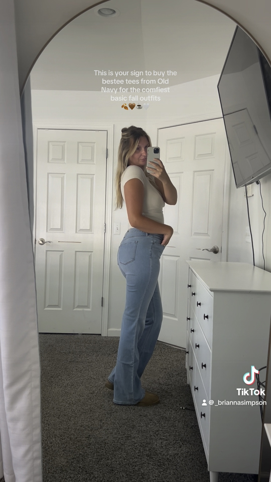 Bestee tees & Wow jeans from Old Navy!

#LTKFallSale #LTKSeasonal #LTKVideo