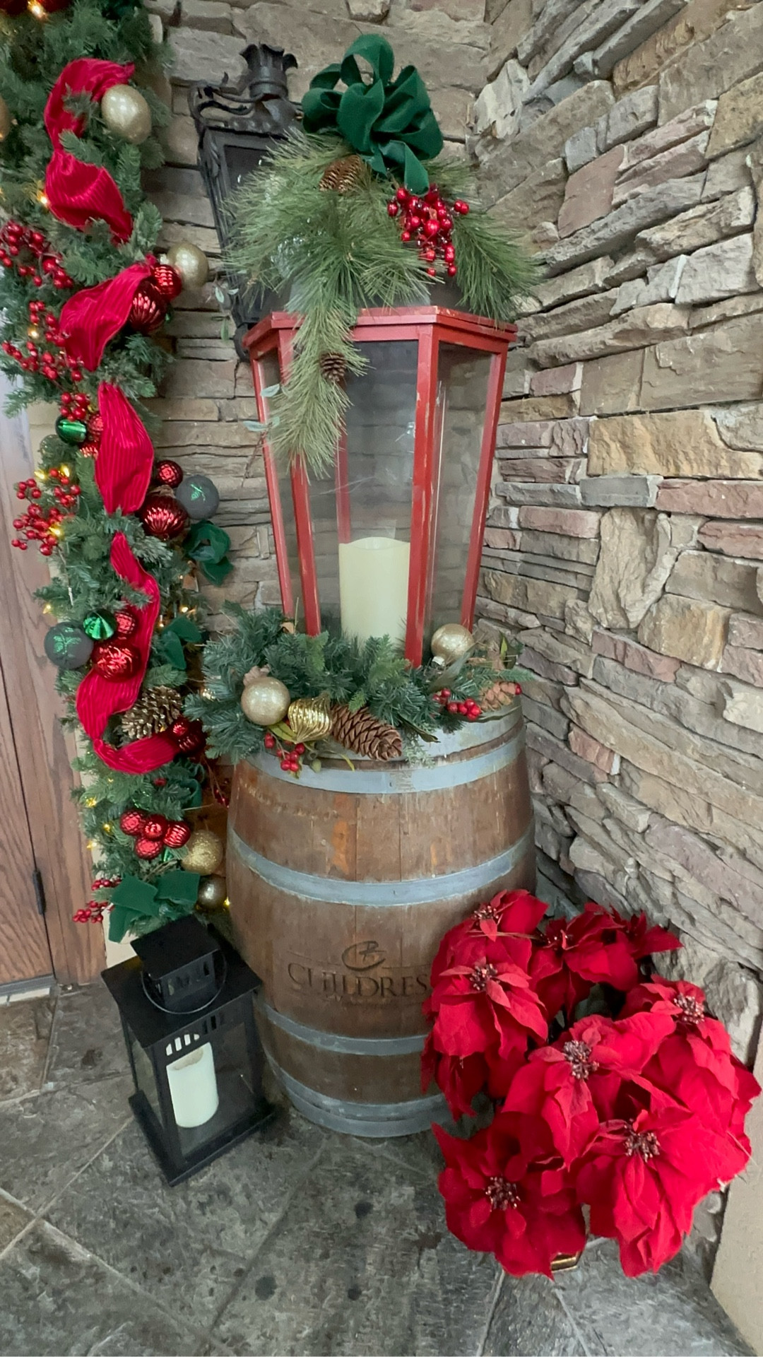 Recreate this outdoor Christmas decor installation with these fantastic finds !

#LTKSeasonal #LTKHome #LTKHoliday
