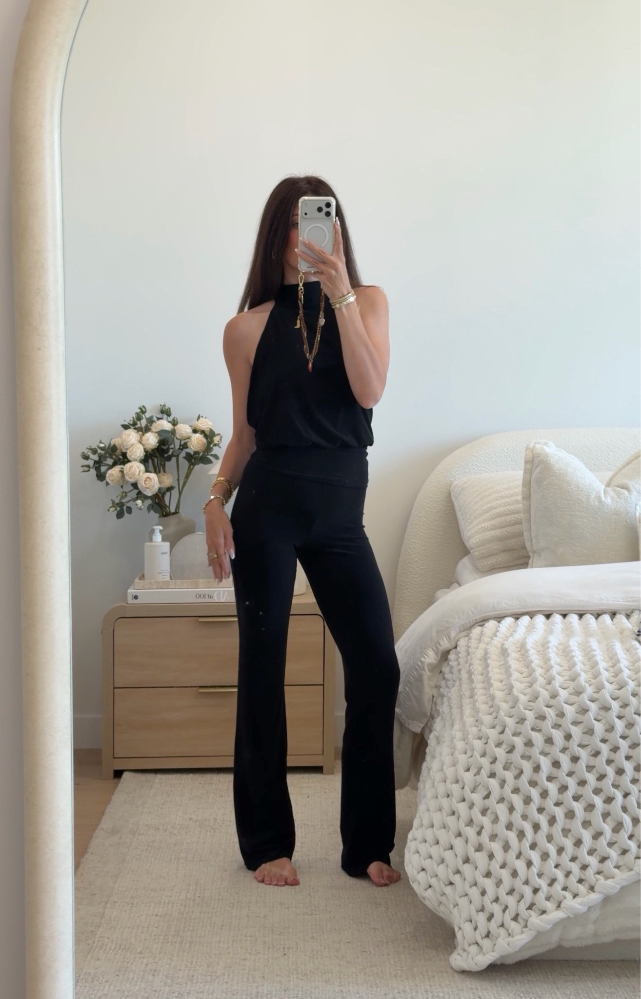 Most flattering set!! Wearing my true size @Aritzia

#LTKfall