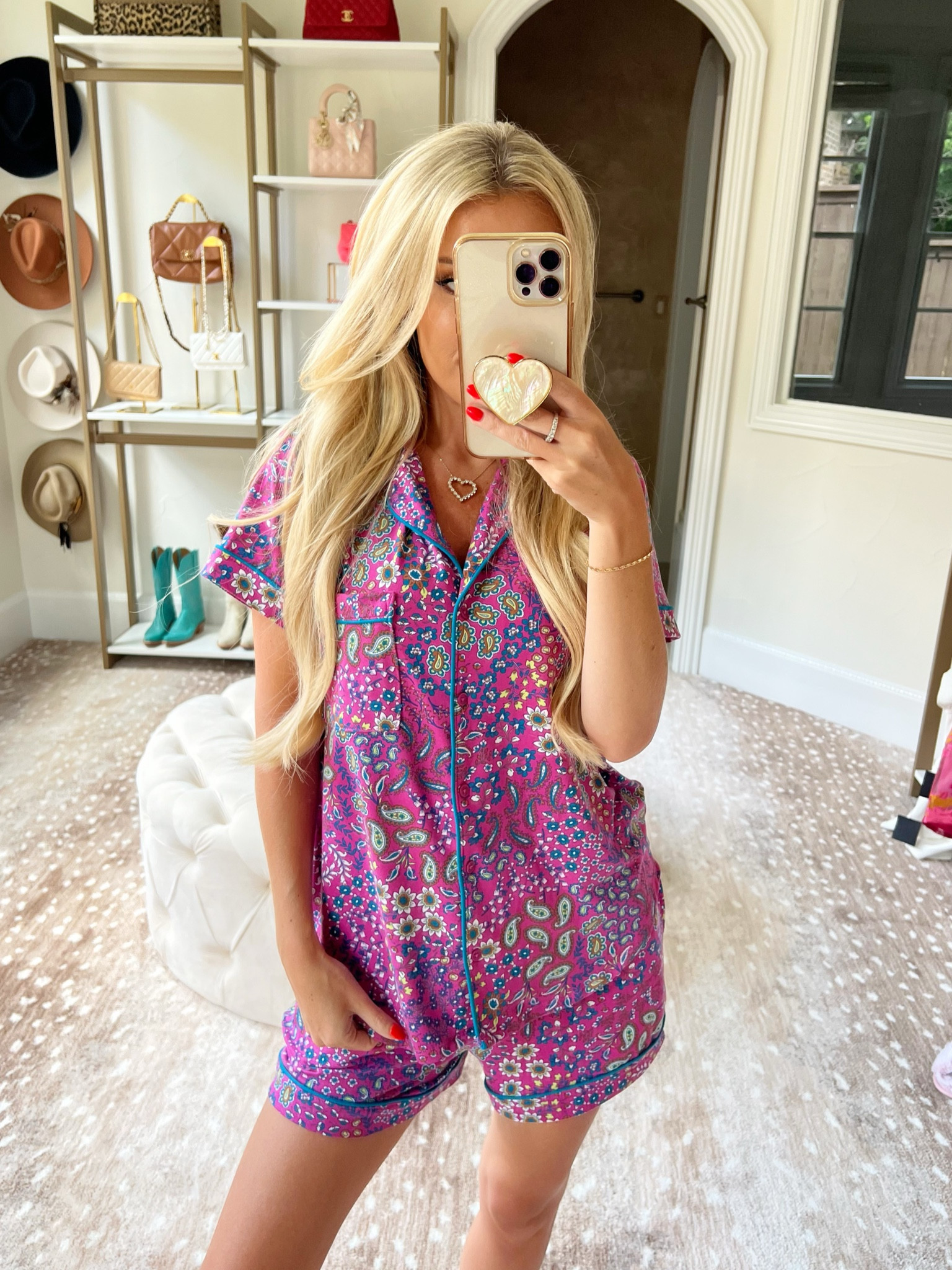 





Summer Pajamas Under $17! #WalmartPartner All from @walmart! I’ve shared these sets a lot before, but had to get all the new prints for summer! Super soft and stretchy! Breathable and lightweight! 

Also this waffle knit robe is perfect for the warm weather months! I already have it in blue and peach, but needed the lime green as soon as I saw it! 

All these looks are linked in my LTK! 

#walmartfashion
@walmartfashion 