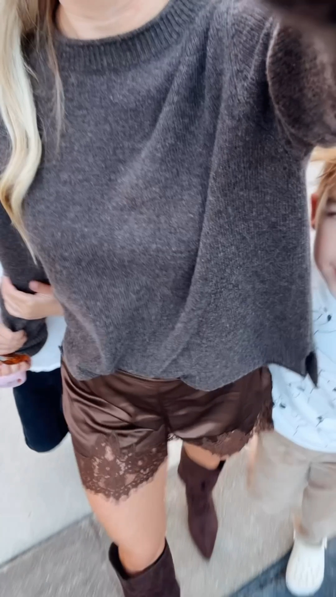 Quince sweater small
Lace shorts small
TS boots 

#LTKdayinmylife #LTKootd #LTKHoliday