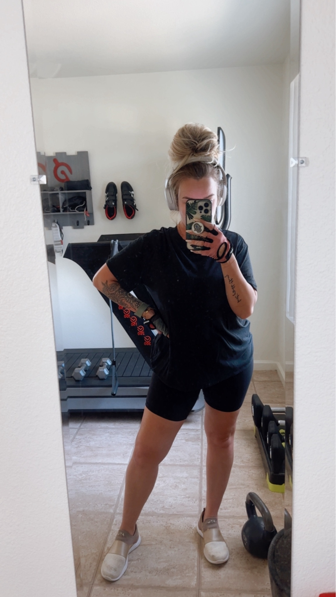 These shorts are such a great alternative to the Lululemon align shorts and are a FRACTION of the price! I love that you can pick the length! 

#LTKFindsUnder50 #LTKStyleTip #LTKActive