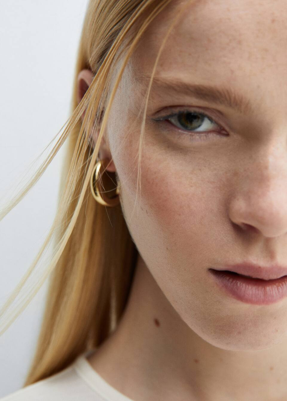 Search: Gold earrings (94) | Mango USA | MANGO (US)