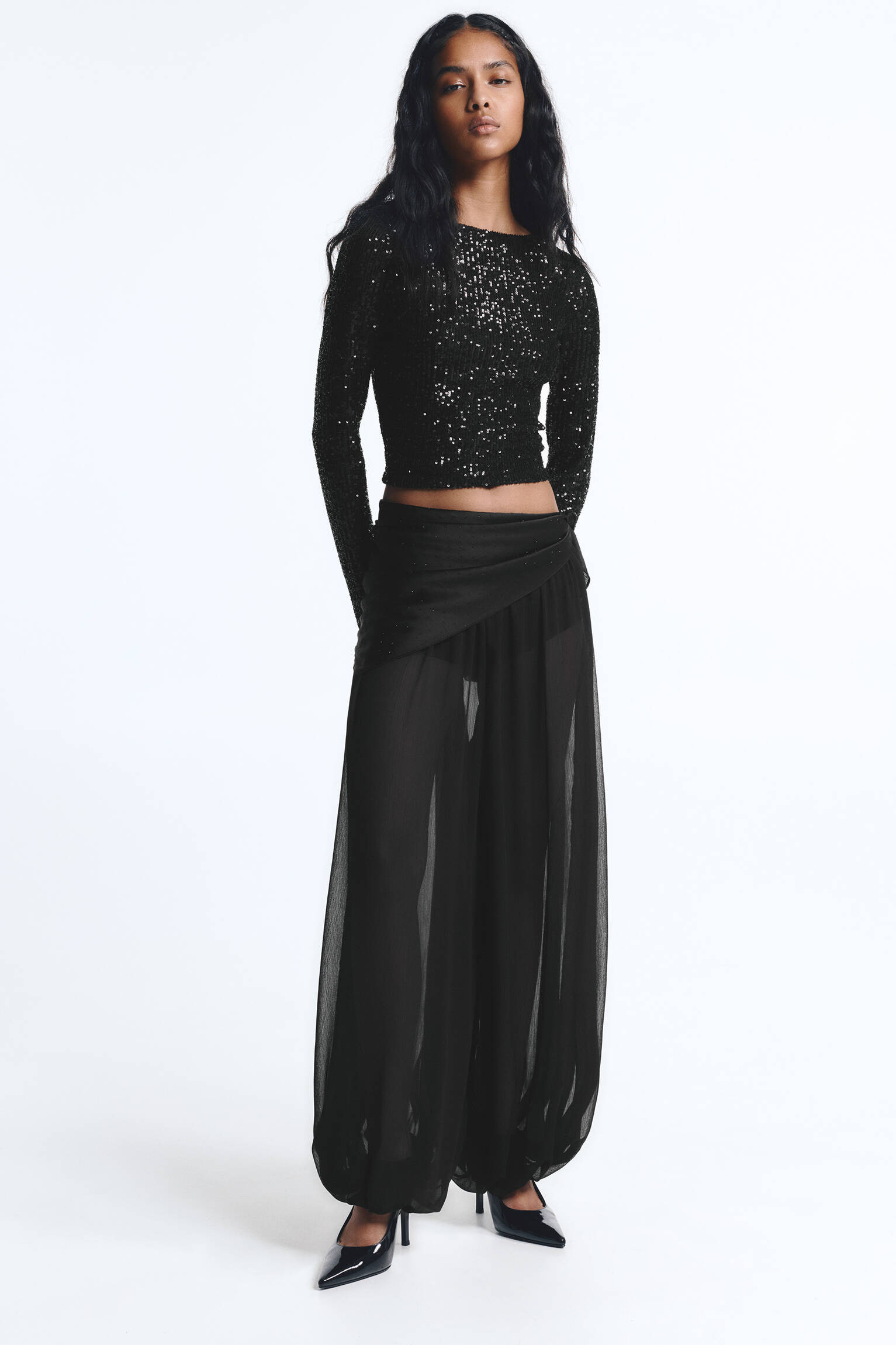 Long sleeve sequin top - pull&bear | PULL and BEAR UK