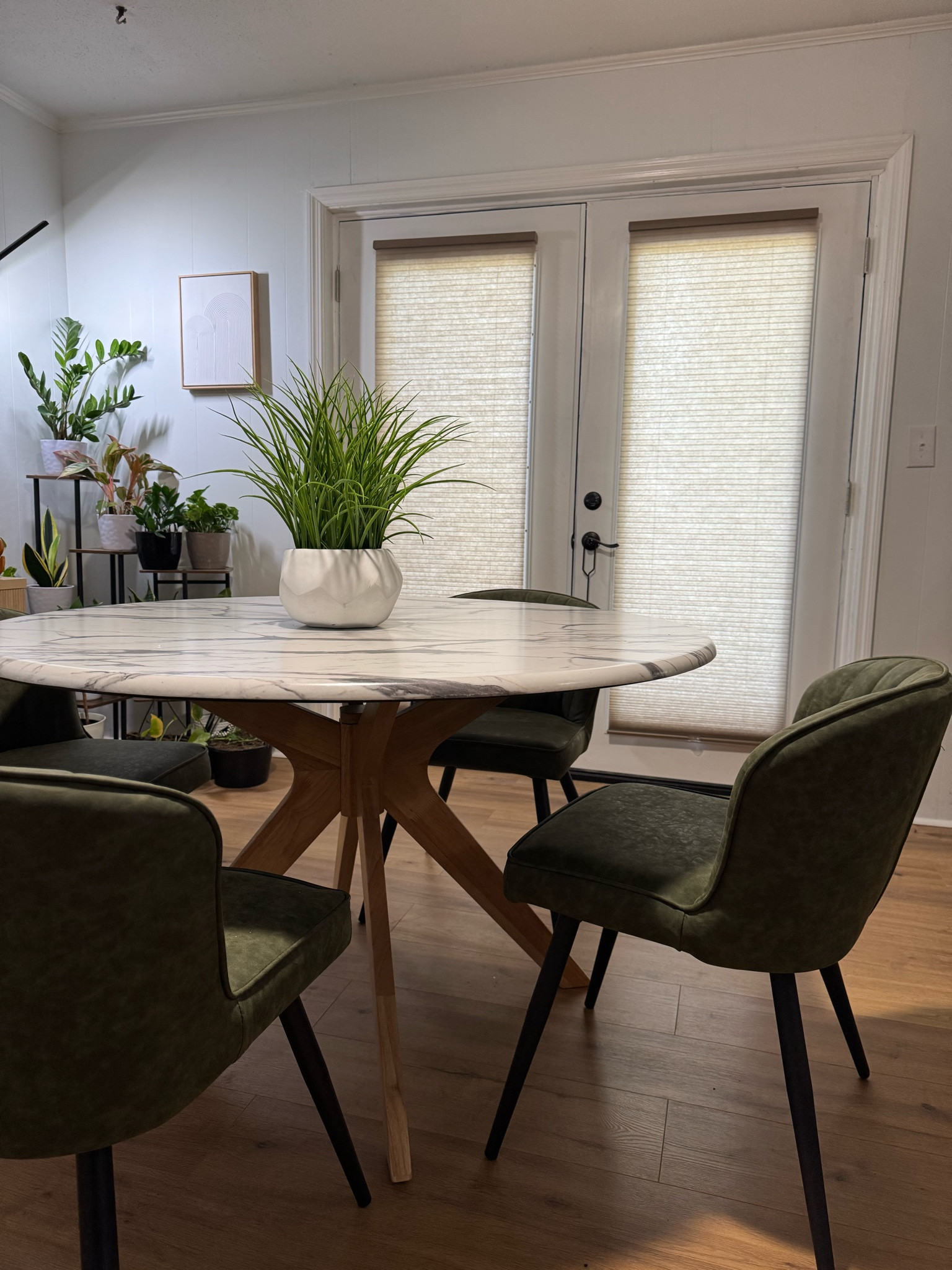 Everything from my moms dining room and kitchen refresh in one place! 

#LTKHome #LTKSaleAlert #LTKFamily