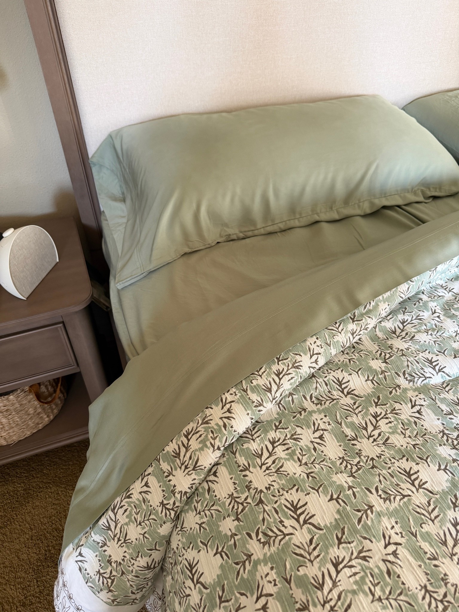 Getting into bed at night is one of my favorite things at the end of the day.  I recently upgraded my sheets to the @Cariloha classic bamboo sheets & they are dreamy! They are super soft & breathable & help to regulate the temperature whether it’s summer or winter.  Take 35% off during their Labor Day sale with code LTK35. #ad

#LTKselfcare #LTKmorningroutine #LTKHome