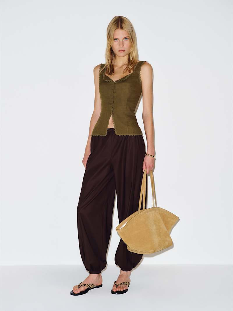 Viola Linen Top | Reformation (Global)