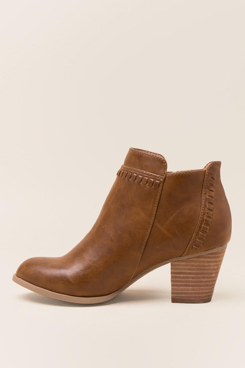 Report Carla Whipstictch Ankle Boot | Francesca’s Collections