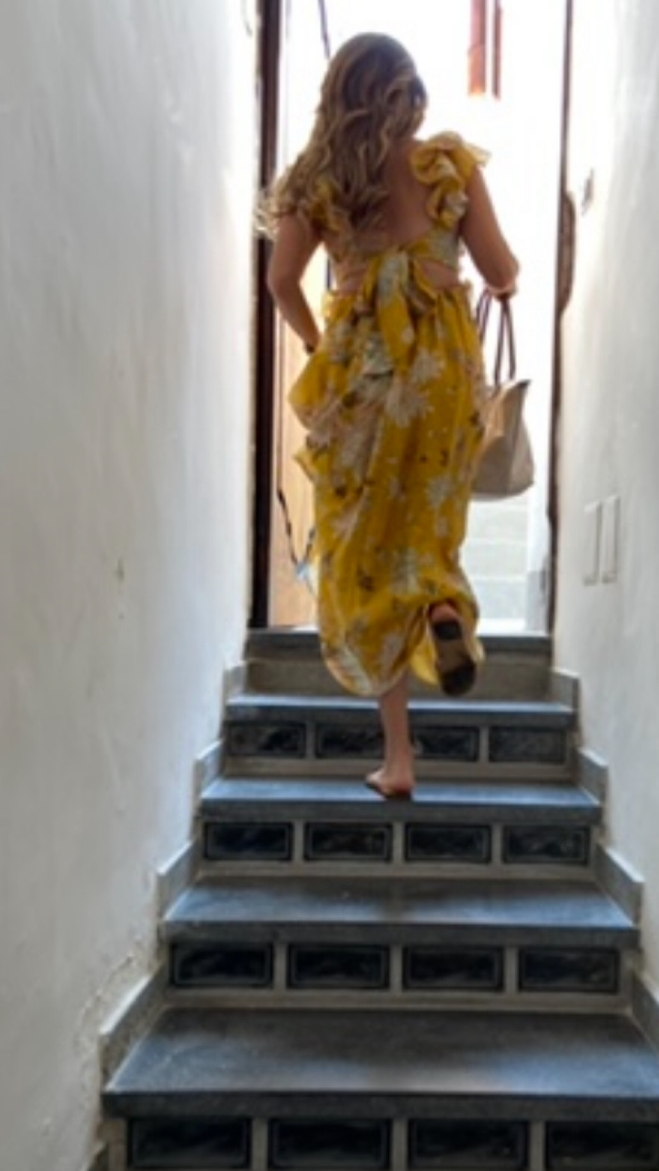 Fall wedding guest inspo wedding guest dresses yellow gown 

#LTKwedding #LTKstyletip #LTKHoliday