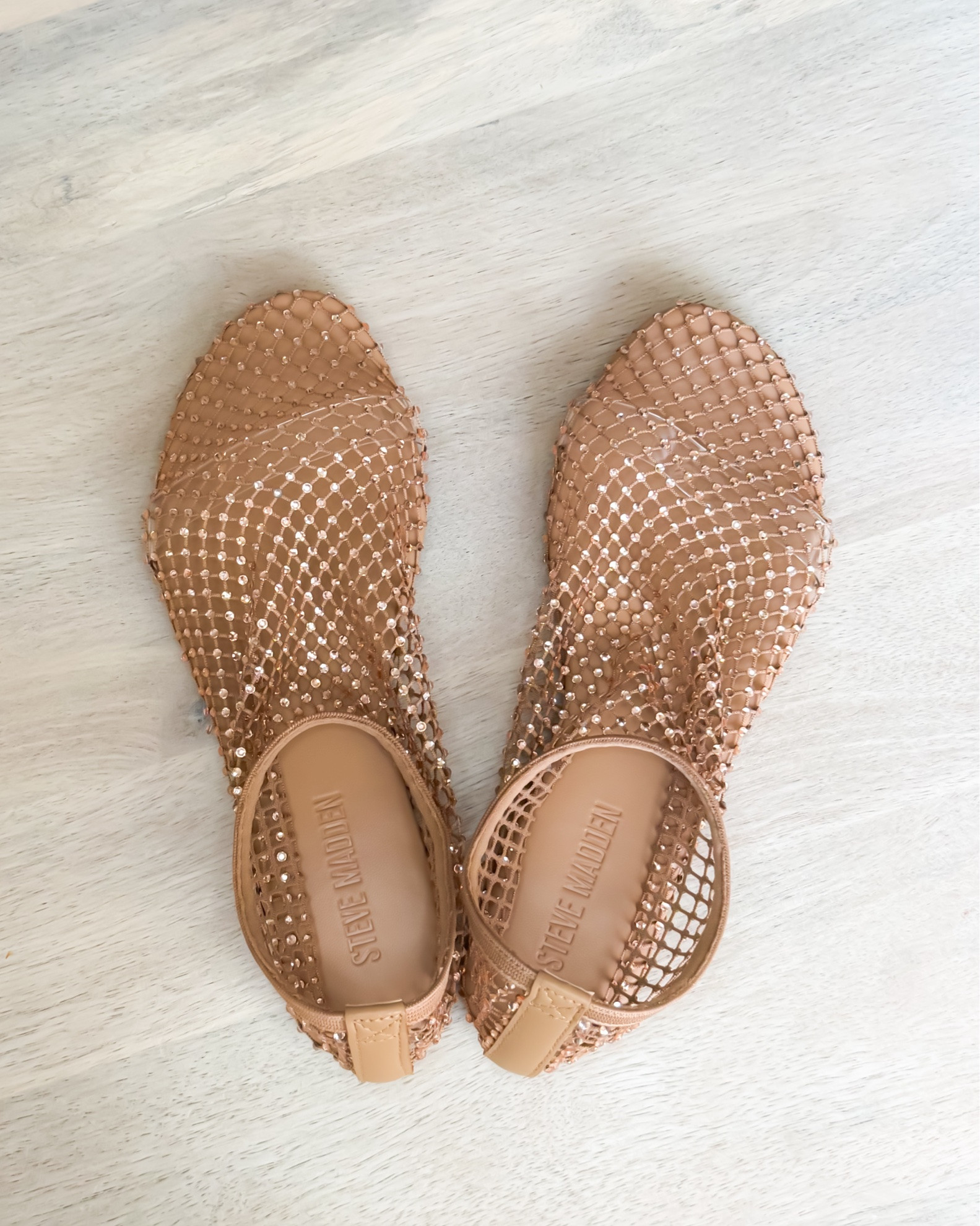Spring shoes I’m loving! 

Summer shoes, summer outfits, sandals, sneakers, ballet flats

#LTKootd #LTKgrwm #LTKMothersDay