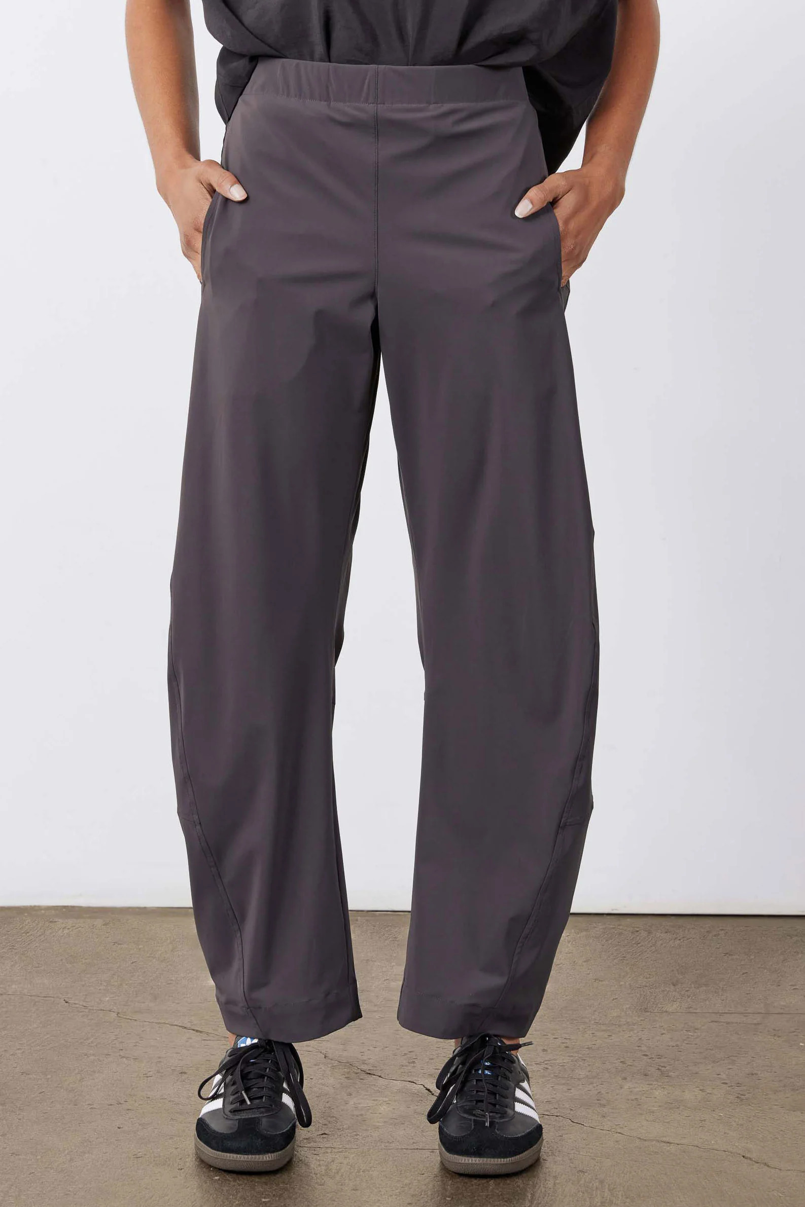 On The Loose Graphite Pants | Gray Work Pants - Ruti | Ruti