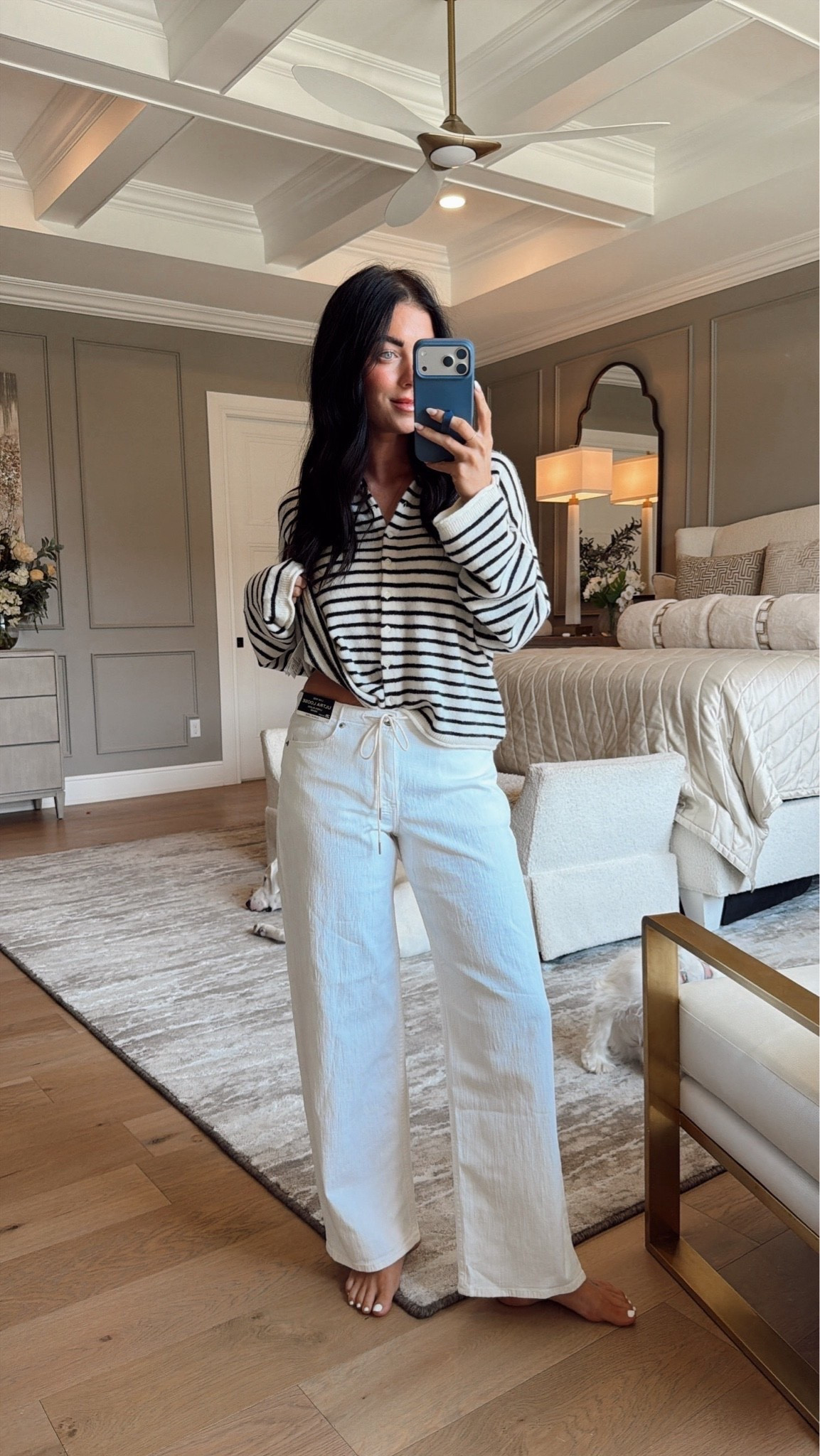 Love the drawstrings!

Sale alert, denim, Abercrombie, casual outfits, prefall fashion, Katy roach, livingmybeststyle

#LTKootd #LTKSaleAlert