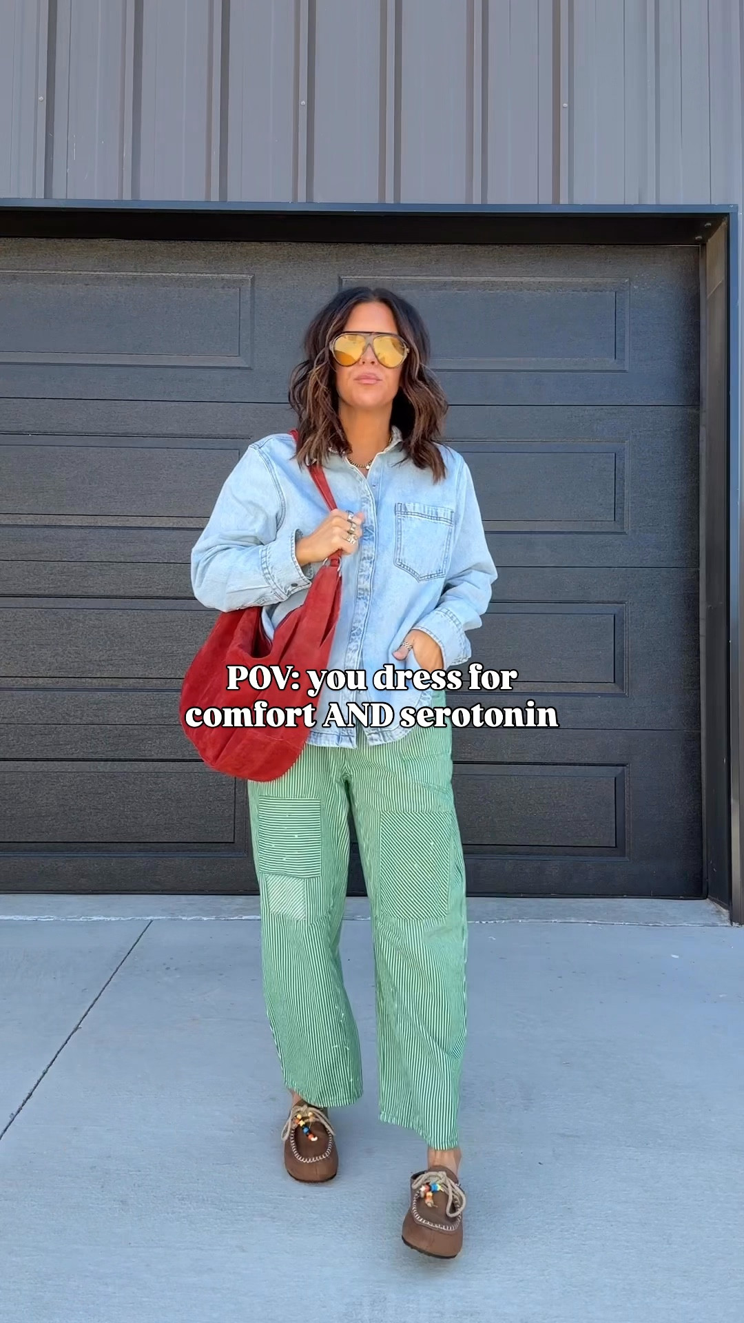 I’ve been wearing a lot of green pants lately. 😜
Amazon green barrel jeans: XL
Denim top: 14 (I would size up, they run small in my opinion)
moccasins: true to size 

#LTKgrwm #LTKMidsize #LTKootd

#LTKdayinmylife #LTKootd #LTKgrwm