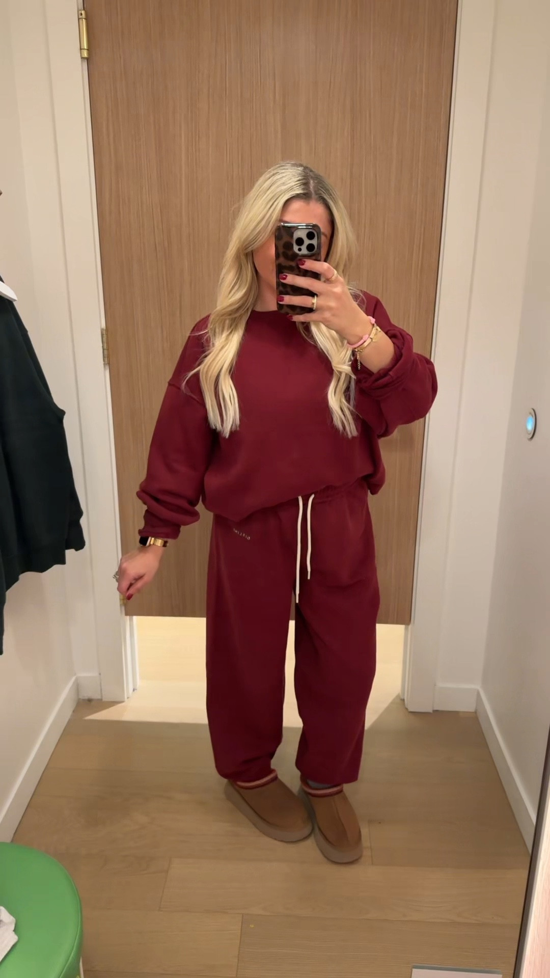 Aerie cloud fleece matching sets!
Size med
Uggs tts
Gift guide

#LTKGiftGuide #LTKSaleAlert #LTKShoeCrush