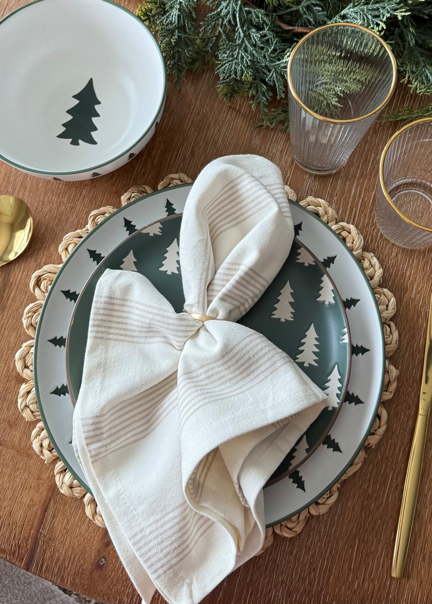 Sneak Peek 🌲 Trying out some of my new finds for my holiday table setting. Will share the whole look once I figure it out!

#LTKFindsUnder100 #LTKHome #LTKHoliday