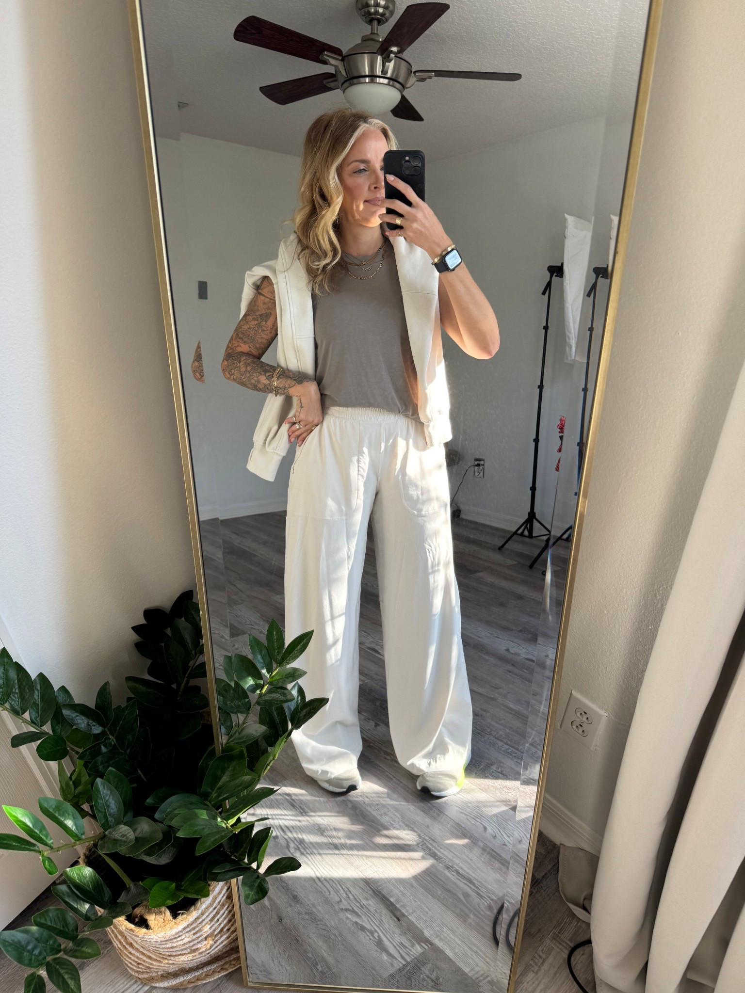 Mom outfit. Lululemon pants, tanks, sports bra, sneakers and sweatshirt 

#LTKmomlife #LTKgrwm #LTKActive