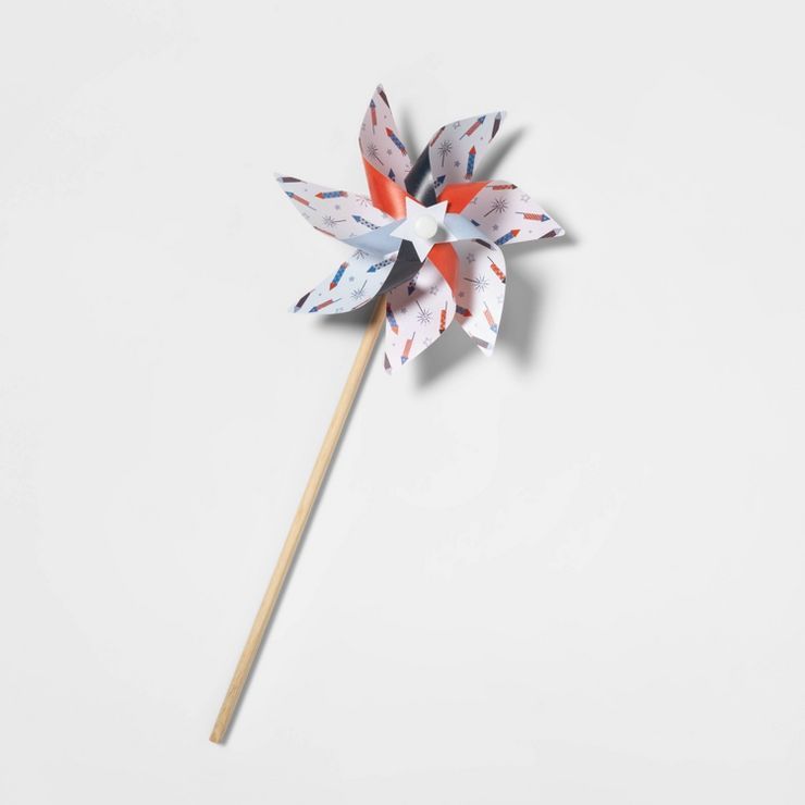 20" Pinwheel All Over Fireworks on White Solid - Sun Squad™ | Target