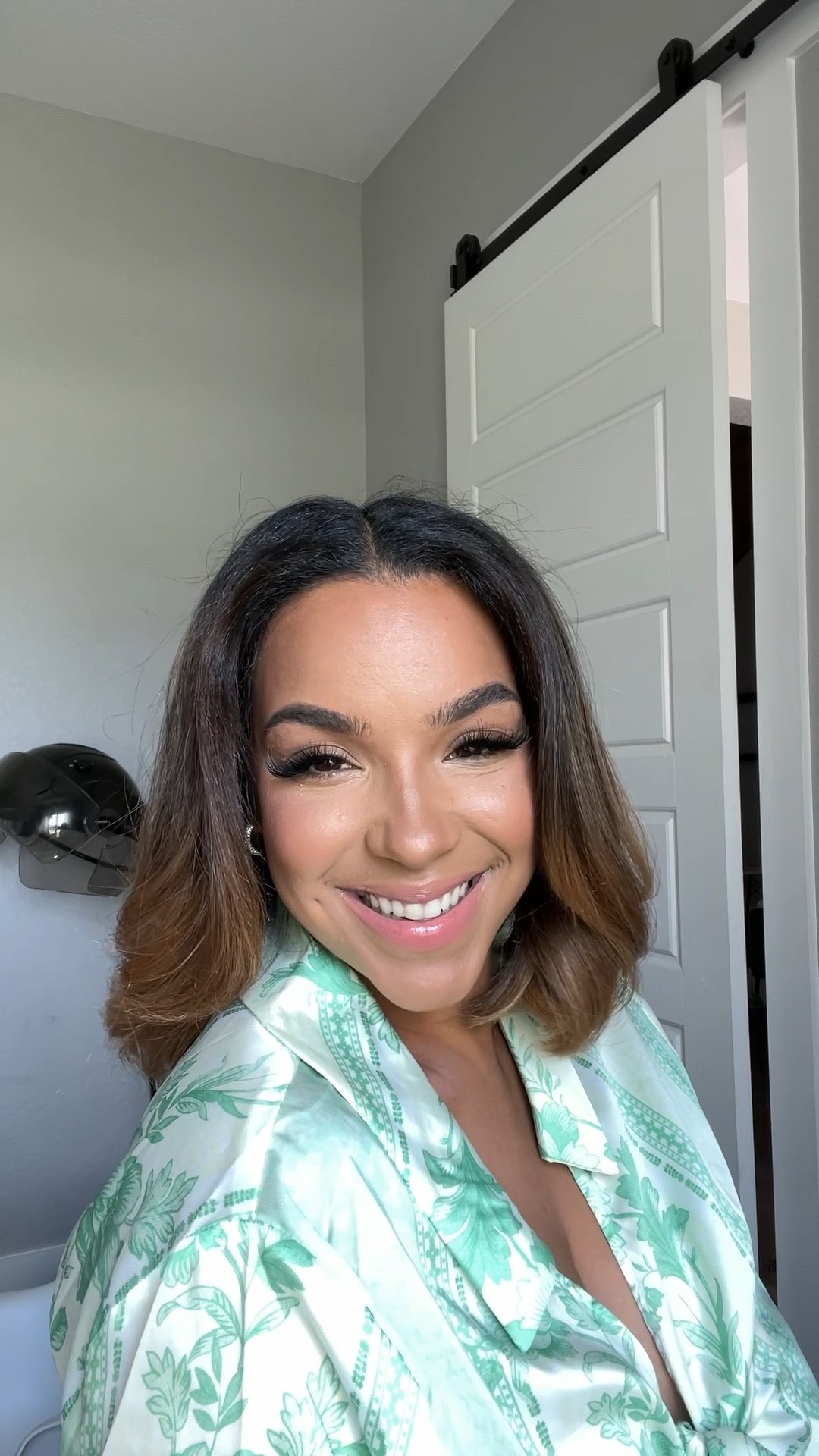 Tested out some new foundations & these 2 took the cake!!! 😍 #Hourglass Ambient Soft Glow & Exa Beauty High Fidelity Foundation! Also listed everything else I used to complete this #makeup look too 🥰

#LTKunder100 #LTKbeauty #LTKsalealert