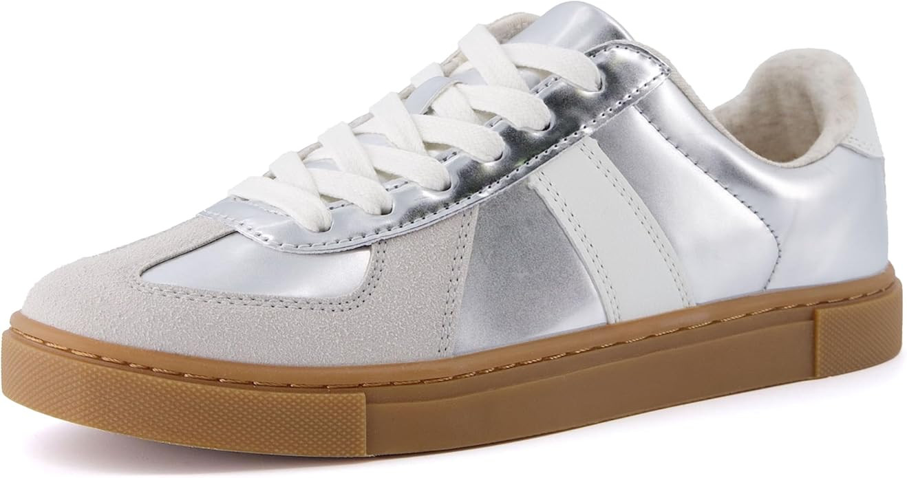 CUSHIONAIRE Bailey Womens Retro Sneaker -Classic Everyday Sneakers for Women with Sleek Rounded T... | Amazon (US)