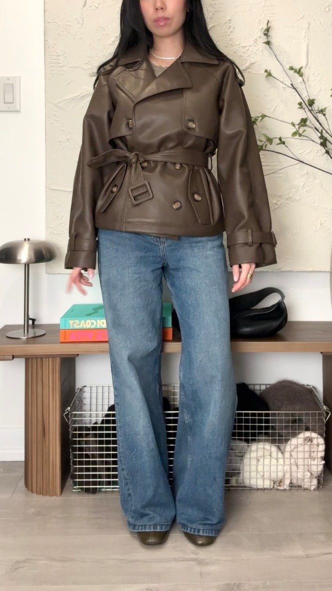 Cropped trench transitional outfit


#LTKSeasonal #LTKPetite #LTKgrwm