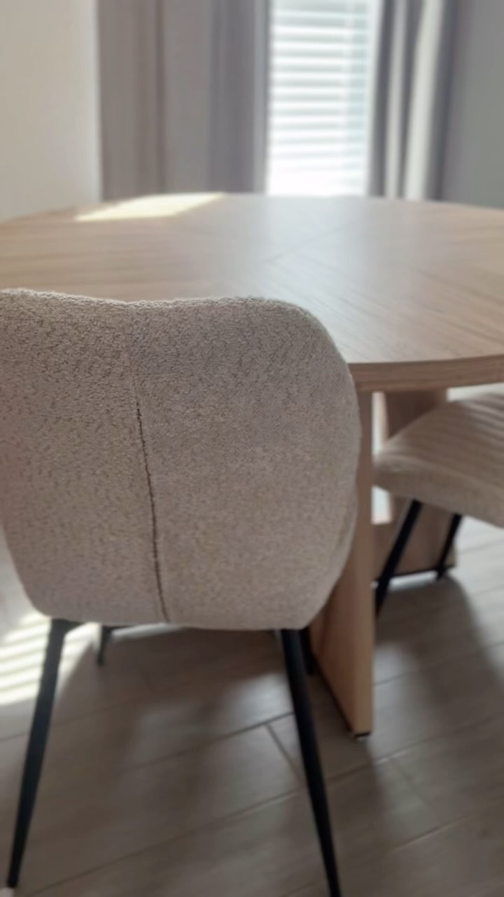 decor on a budget • Comment the name of any object/furniture you liked and I’ll send it to your DM.😉.
•
•
•
•
#hogar #decor #homedecor #neutraldecor #homedecorinspo #reels #amazonhomefinds #homestyle #home #furnitures #minimalism #aesthetic #inspiracion #decoracion #spring

#LTKHome #LTKOver40 #LTKSeasonal
