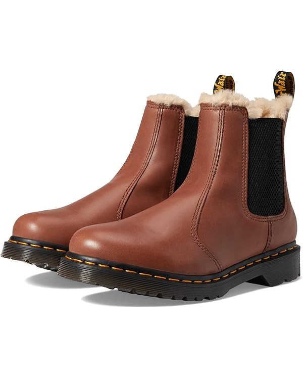 Visit the Dr. Martens Store | Amazon (US)
