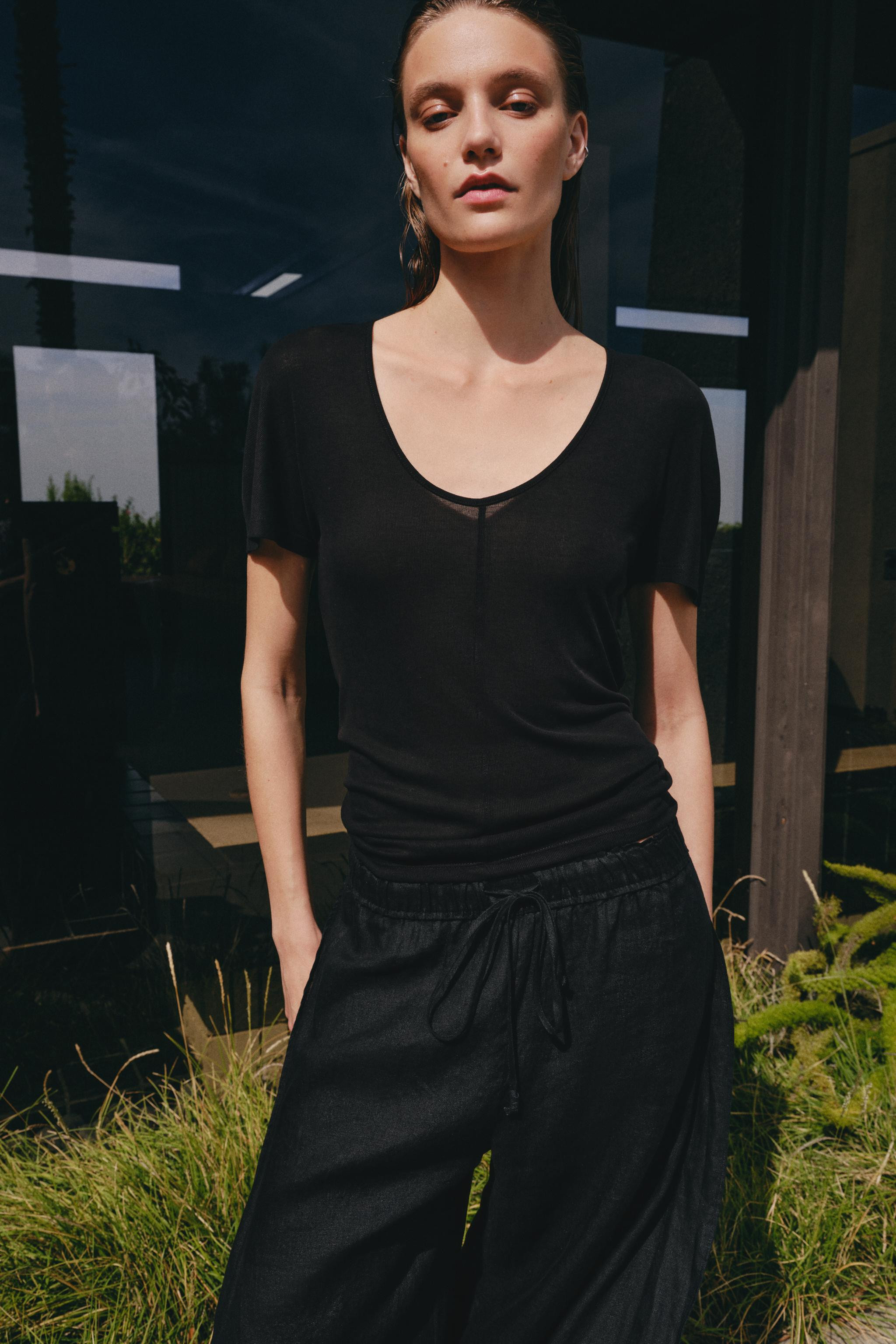 SHORT SLEEVE FLOWING T-SHIRT | Zara UK