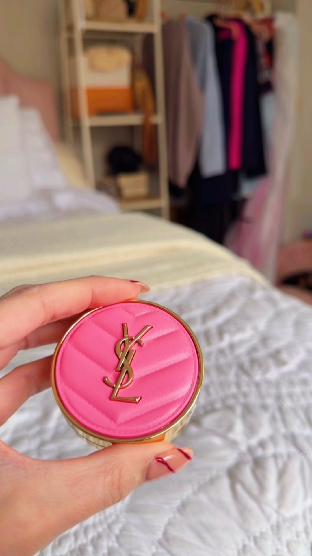 The most beautiful blush I’ve ever seen 😍