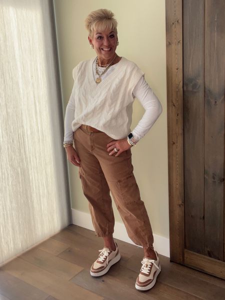 V Neck Sweater Vest
Long Sleeve White Tee
Women’s Cargo Pants
Platform Sneakers 