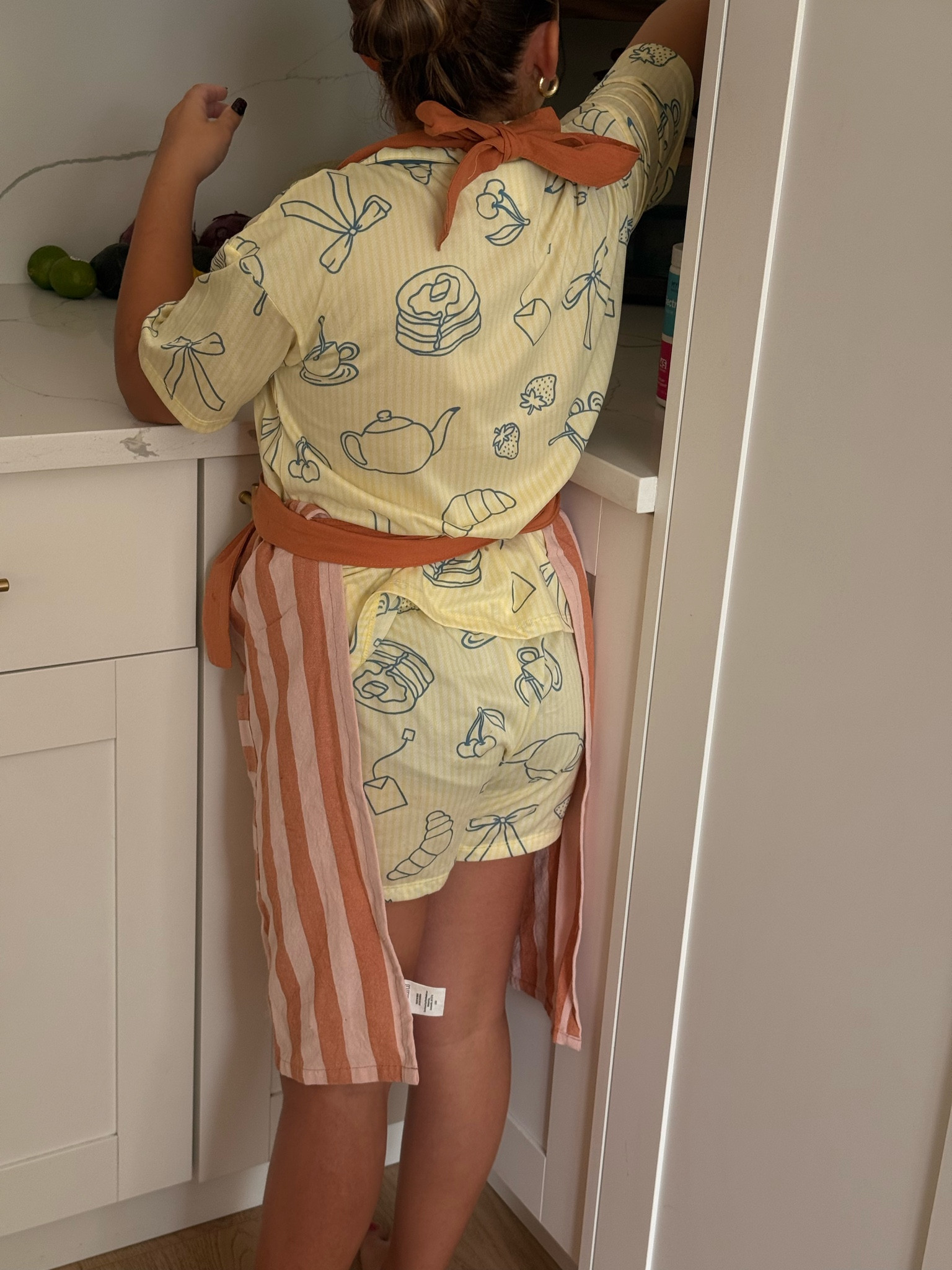 Happy Sunday! My big girl is helping with Sunday meal prep! Linking her @Target pajamas and Walmart apron! She’s my little chef. 

Girls finds 
Girls pajamas 


#LTKSeasonal #LTKdayinmylife #LTKKids