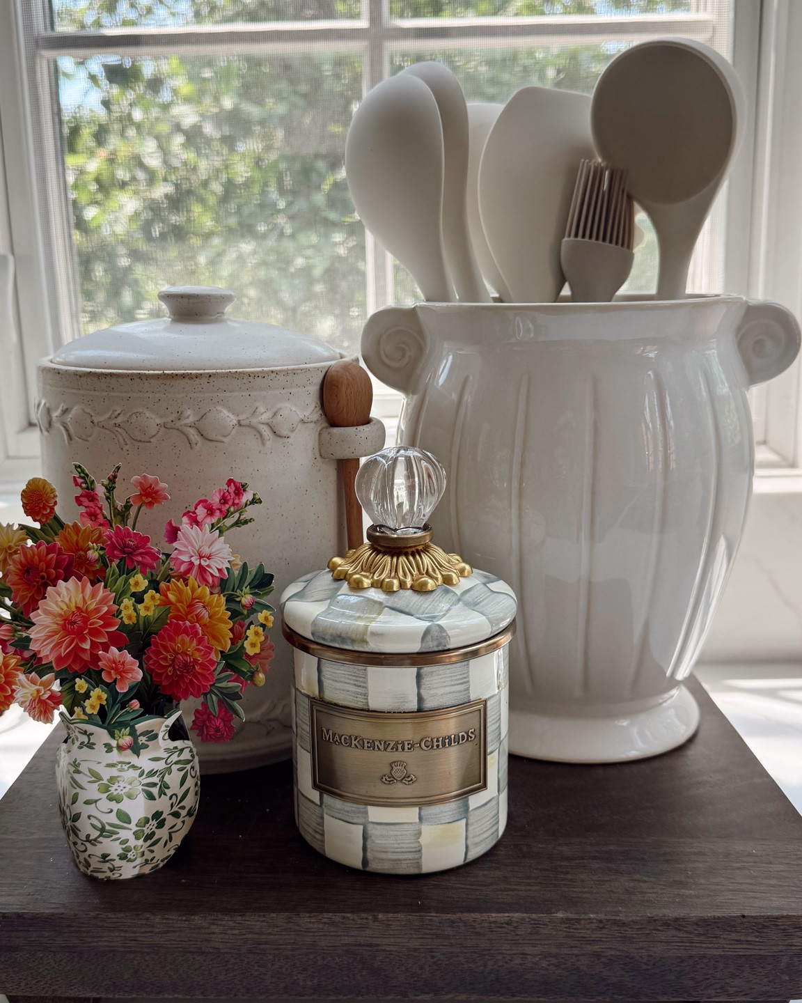 new Walmart home find! 🫶🏼 this vase is multi-functional! Can be used as a utensil holder in a kitchen or for fresh flowers as a vase! To be honest, you could use it by itself on shelves as shelf decor too! Love the pretty scroll handles on it and ribbed detail. Can’t beat the price point 😏

#LTKHome