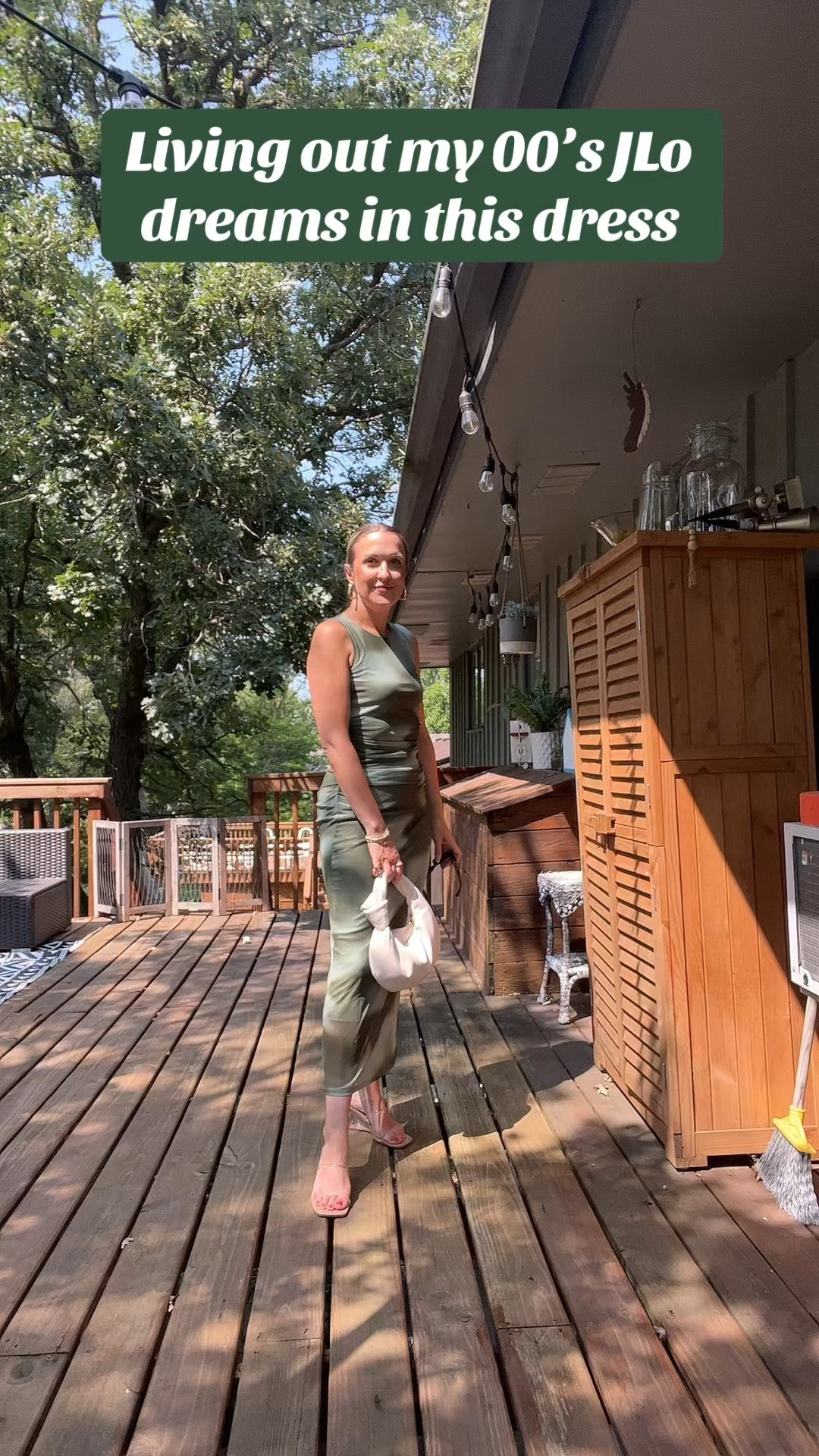 When Kohls nails it! Less than $30 for this dress and it’s so comfortable and forgiving! #fashionfind #00sfashion #personalshopper #stylecoach #minnedrop #minnesotamom #summerdress #kohlsfinds #fashionover30 #fashionover40 

#LTKStyleTip #LTKOver40 #LTKFindsUnder50