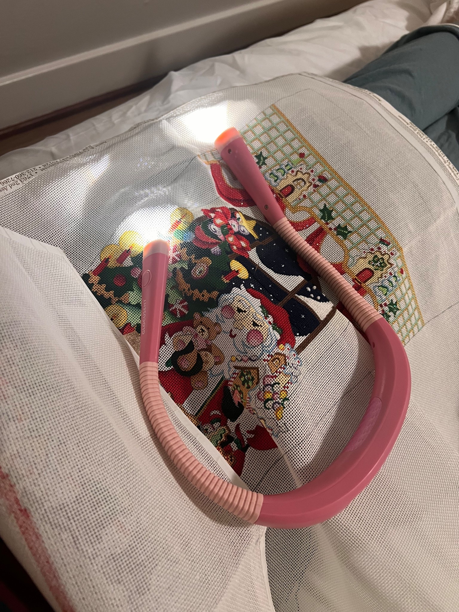 This neck light for needlepoint and hand sewing just might be my favorite notion I’ve purchased this year!

#LTKHome #LTKTravel #LTKFindsUnder50