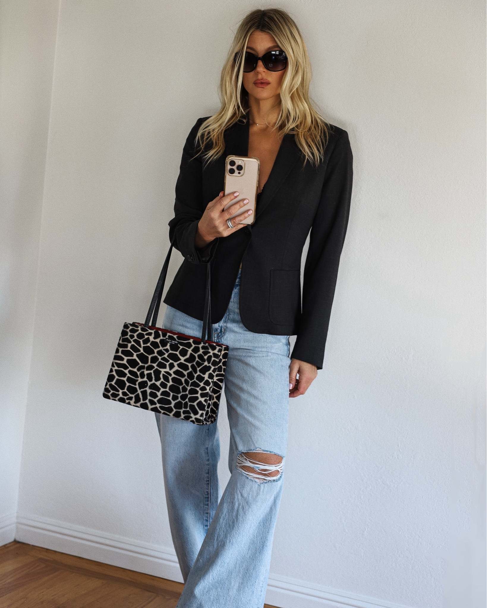 minimal uniform 

#minimalchic #minimalsyle #90sstyle 
 @Pistola Denim #90sfahion 

NOTE: Blazer is vintage @jcrew  - bag is vintage Kate Spade 

#LTKootd
