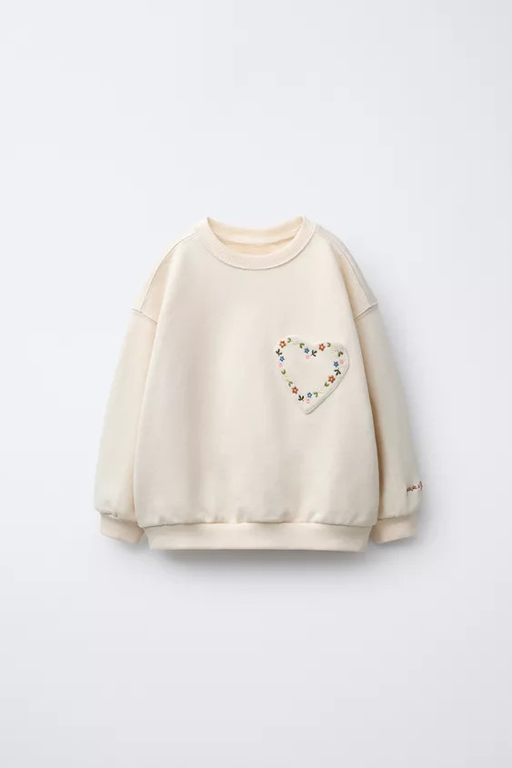 HEART POCKET SWEATSHIRT | Zara US