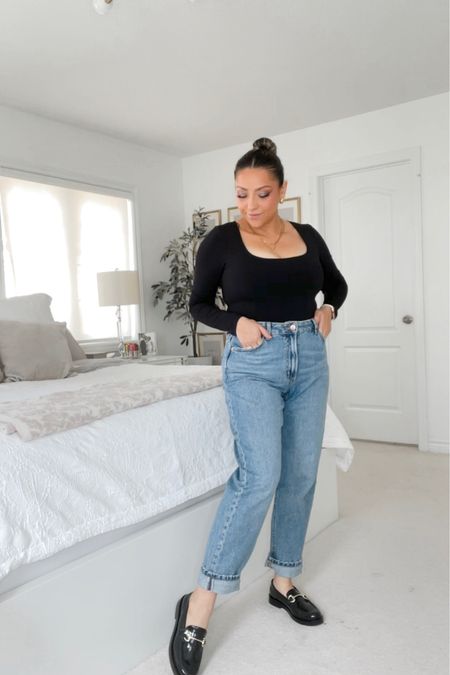 Updating your closet: Skinny Jeans Editions✨
 These styles of jeans are so comfy and flattering😍 You can dress them up or down and feel amazing in them🫶







Updating your closet, capsule wardrobe, skinny jeans, millennial mom, millennial wardrobe, fall basics, capsule wardrobe, pre fall outfit, pre fall fashion, fall outfit inspo, Fall must haves, straight leg jeans, flare jeans, pleated jeans, mom outfit, Dynamite, Denim, clothing haul.

#LTKmidsize #LTKfindsunder100 #LTKstyletip