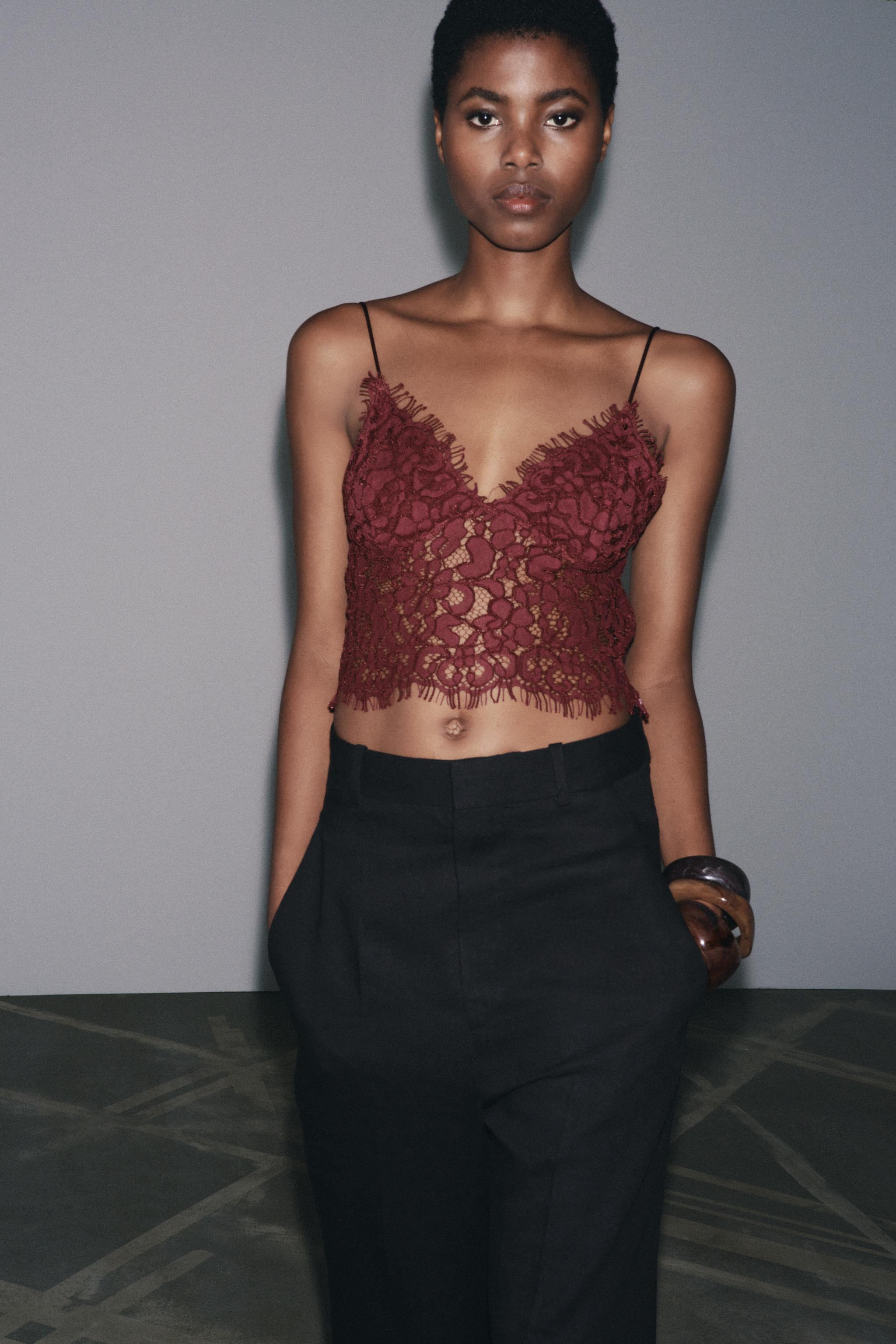EMBROIDERED CROPPED TOP | Zara US