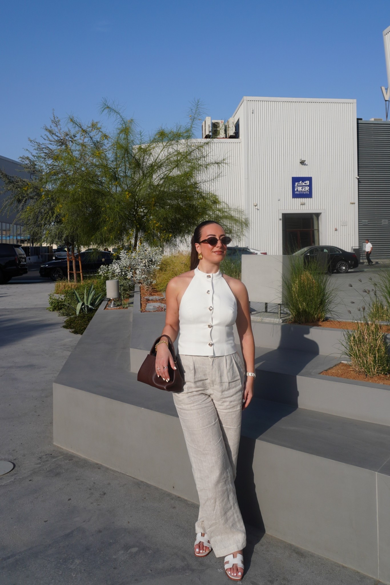 this outfit made me feel like a gen-z Princess Diana #springoutfit #linenpants 

#LTKSpringSale #LTKStyleTip #LTKFindsUnder100