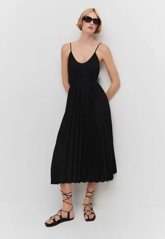 Vestido Mango Midi Pregas Preto | Dafiti (BR)