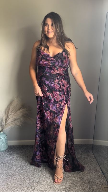 Do you have an event this spring + you don’t know what to wear? This dress is gorgeous girl and I PROMISE you you’re going to get NOTHING but compliments 🤩 

Everything in this brand fits true to size, too.
This is a 14 and I could size down to 12.
I’ll add this to my Itk for you to shop or you can comment “moody” and I’ll get it + sizing info (even my fav shapewear and strapless 👀 to you asap)

Spring wedding guest dress, MIDSIZE wedding guest dress, spring dress, formal dress size 12 #spring #midsize #size12 #size14 #appleshape #weddingguest #springoutfit @showpo 

#LTKwedding #LTKmidsize #LTKplussize
