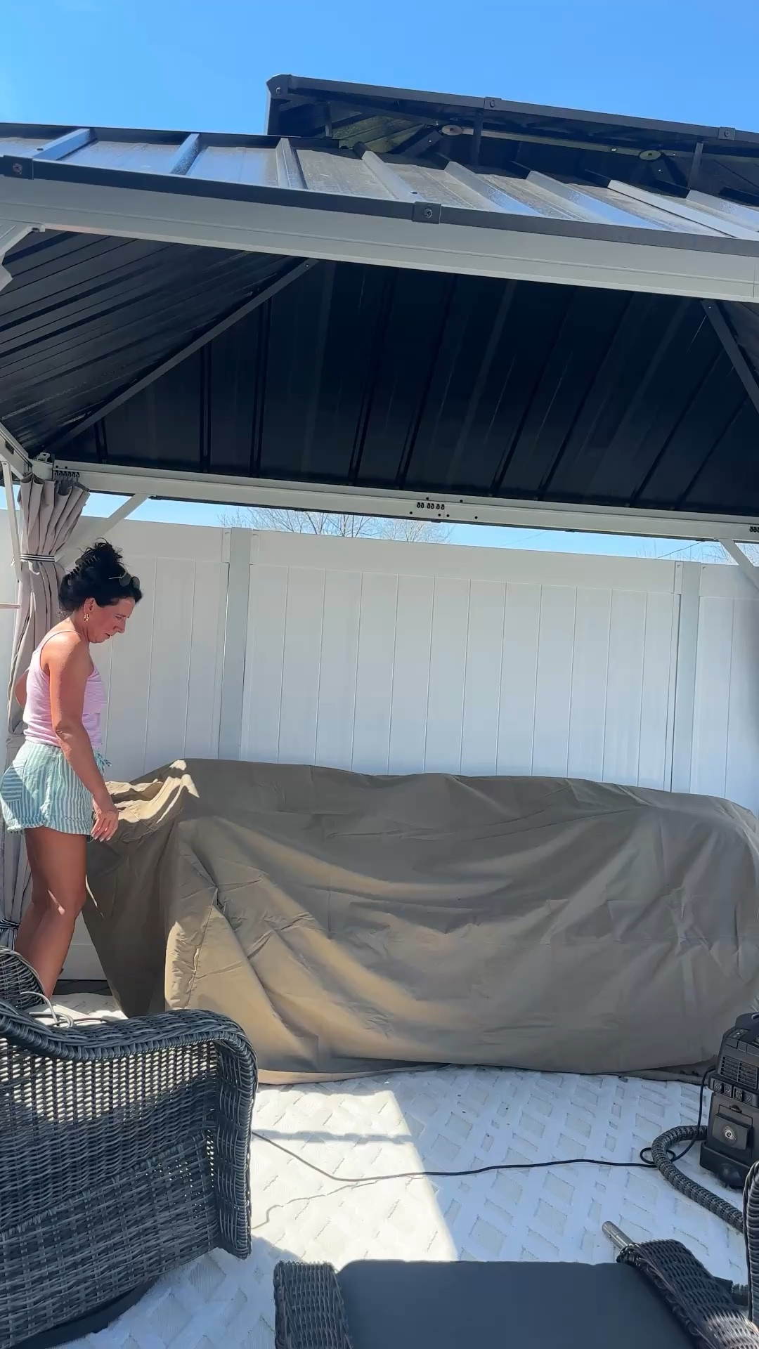 Patio furniture covers
Outdoor furniture covers
