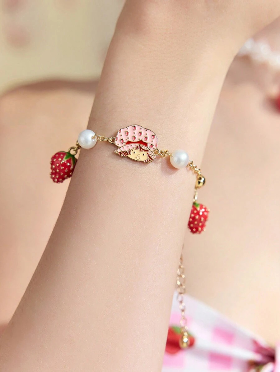 Strawberry Shortcake X SHEIN Cartoon Figures Zinc Alloy 3D Strawberry Charm Bracelet | SHEIN