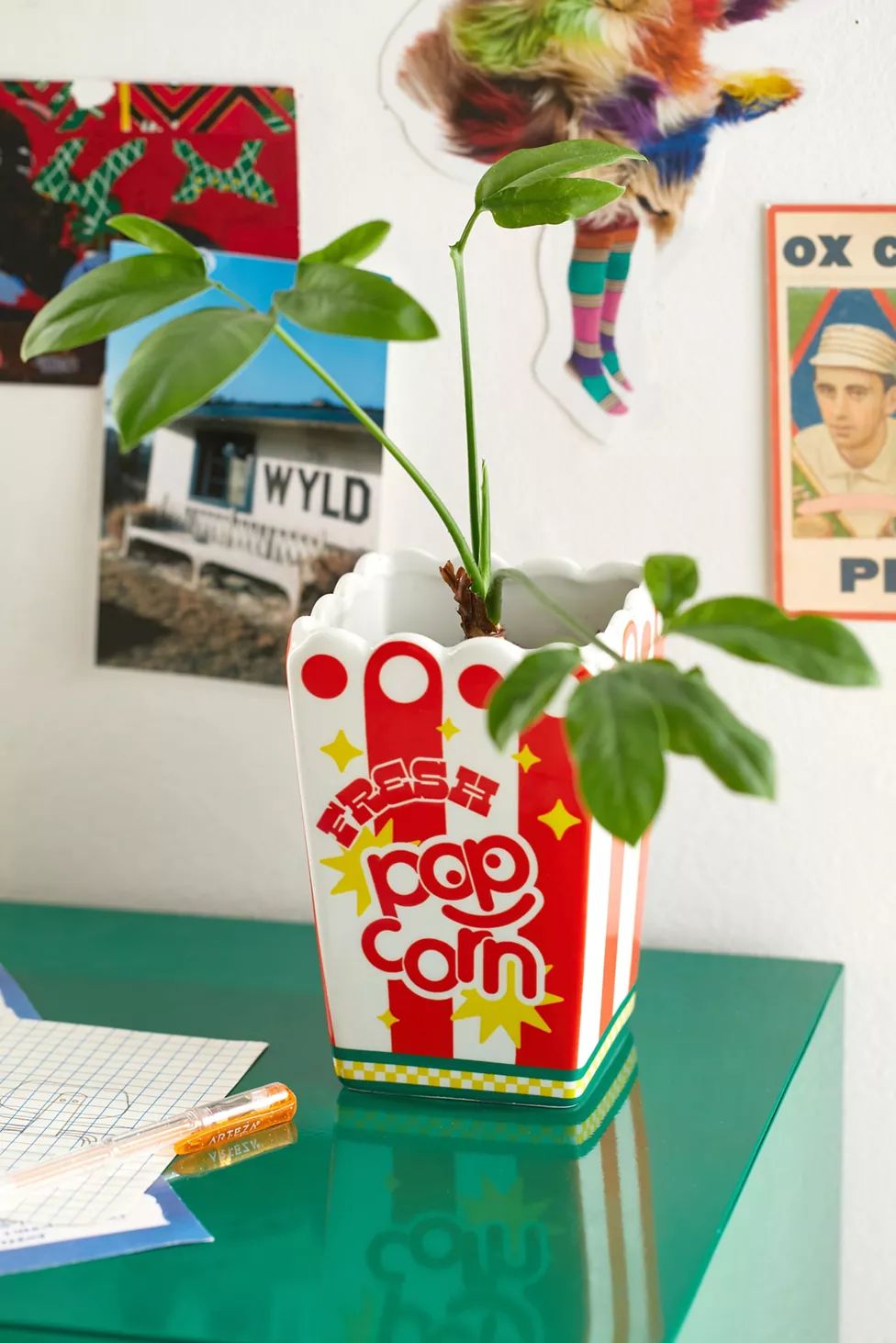 ban.do Popcorn Vase | Urban Outfitters (US and RoW)