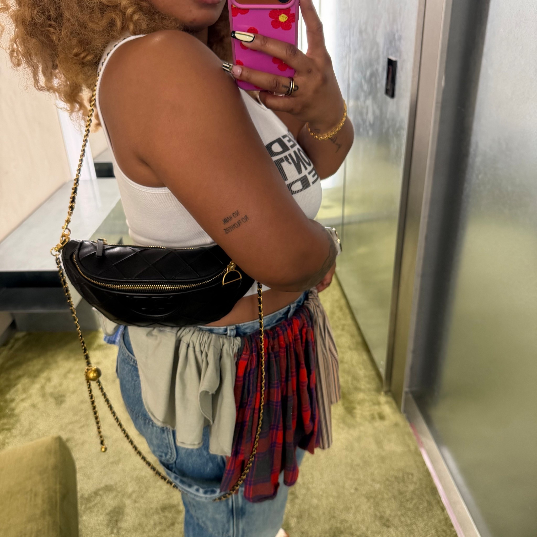 Love my Tory Burch bag! Best birthday gift! Added the longer crossbody strap from Amazon!

#LTKootd #LTKGiftGuide